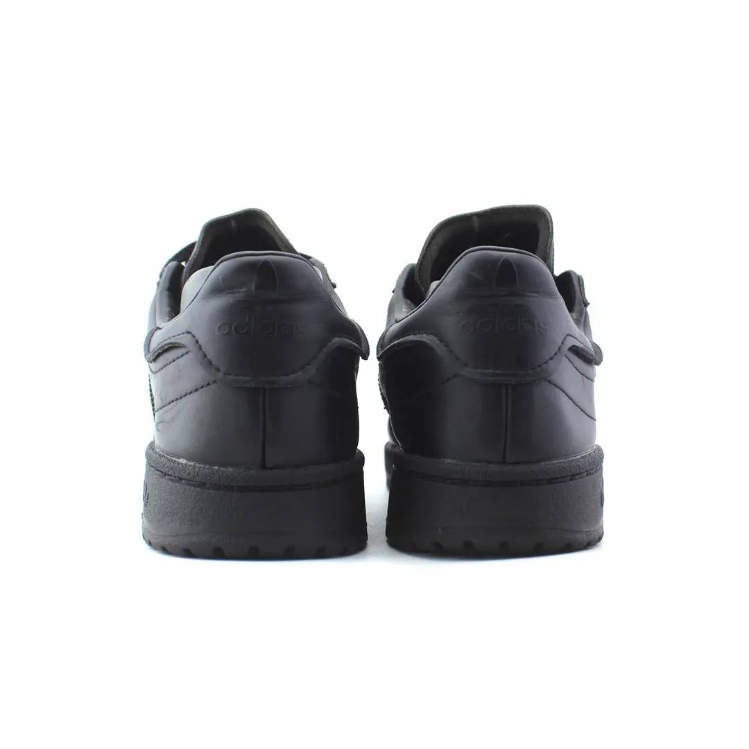 ADIDAS  TEAM COURT