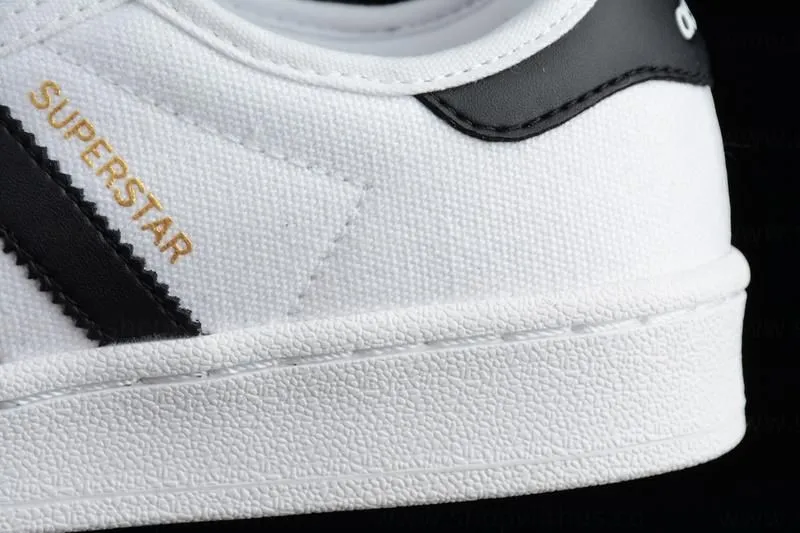 adidasORIGINALS Superstar - Cloud White/Core Black