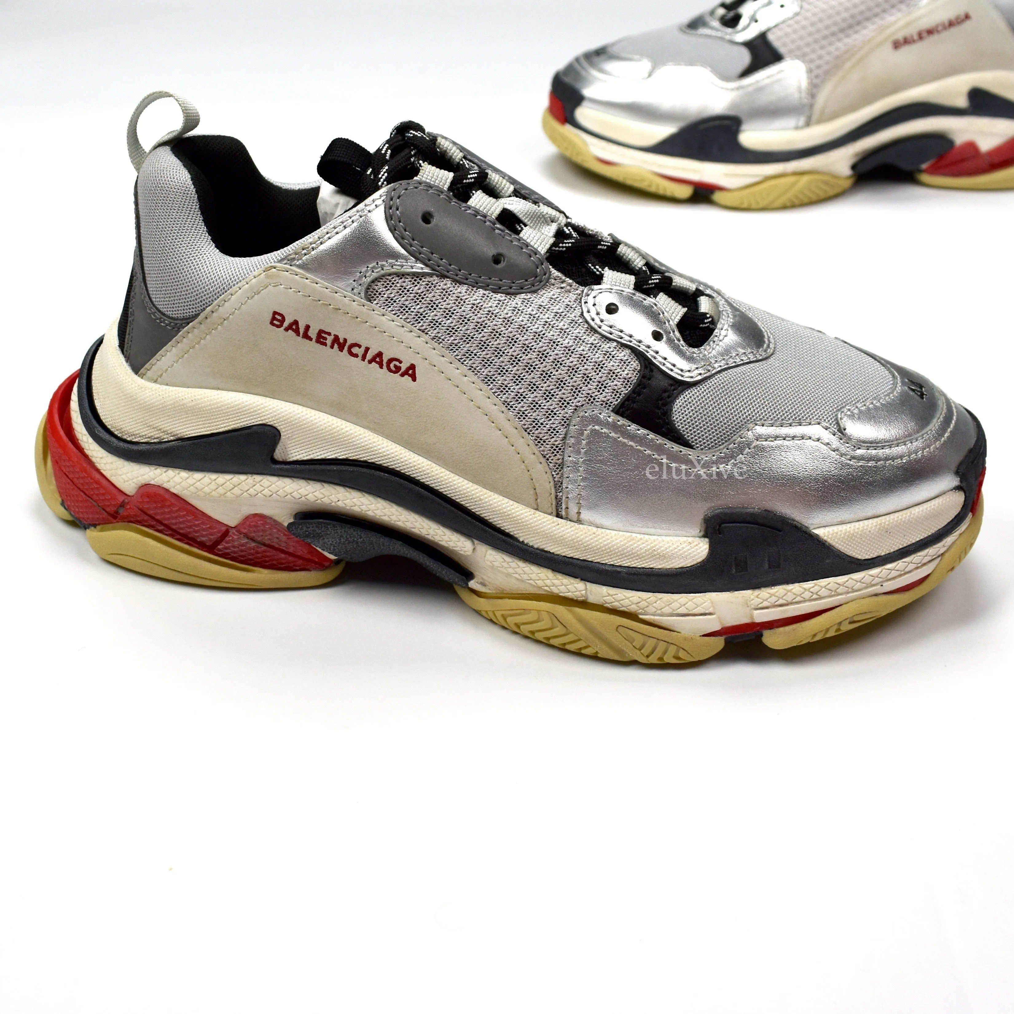 Balenciaga - SS18 Triple S Trainer (Silver/Red)