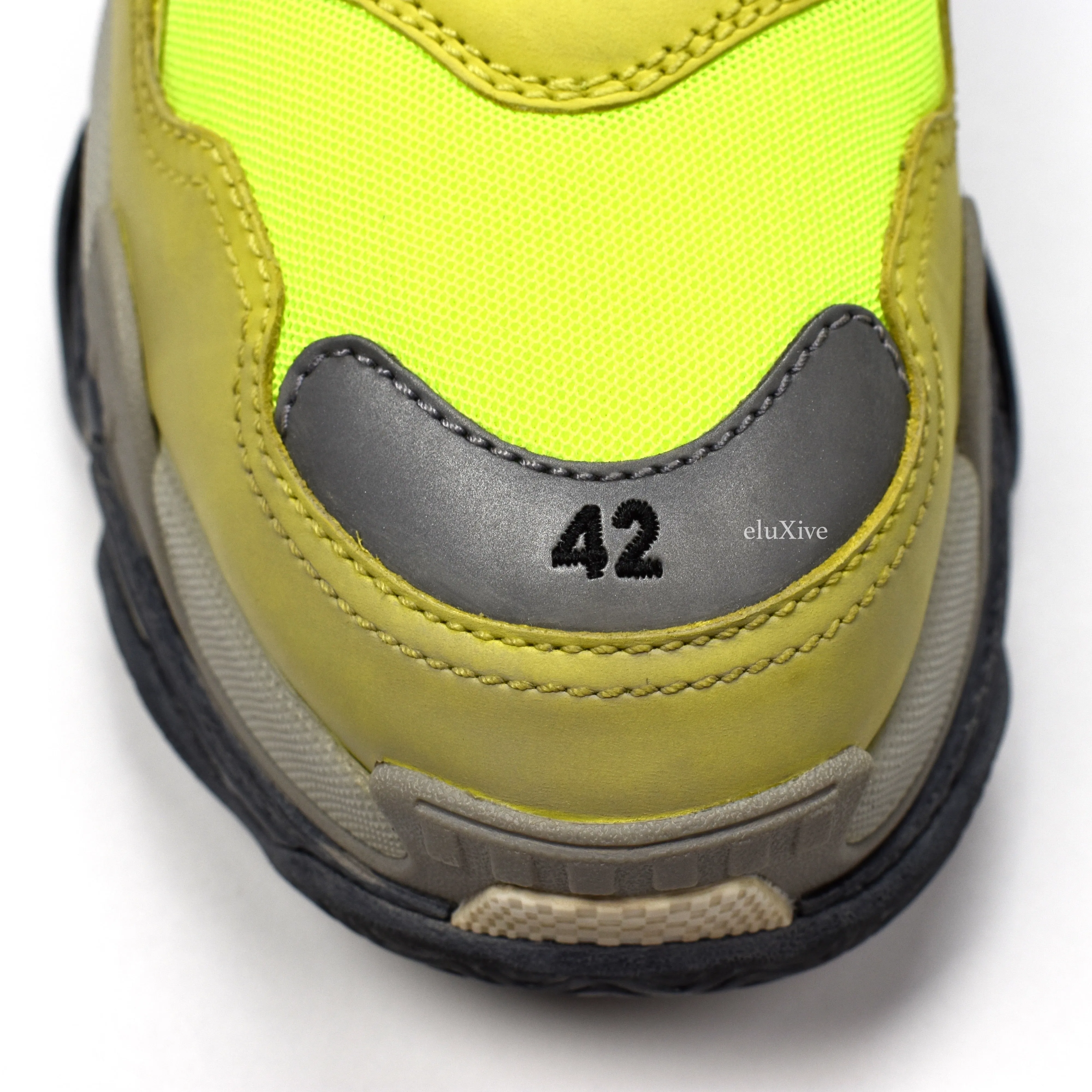 Balenciaga - Triple S Trainer (Neon)