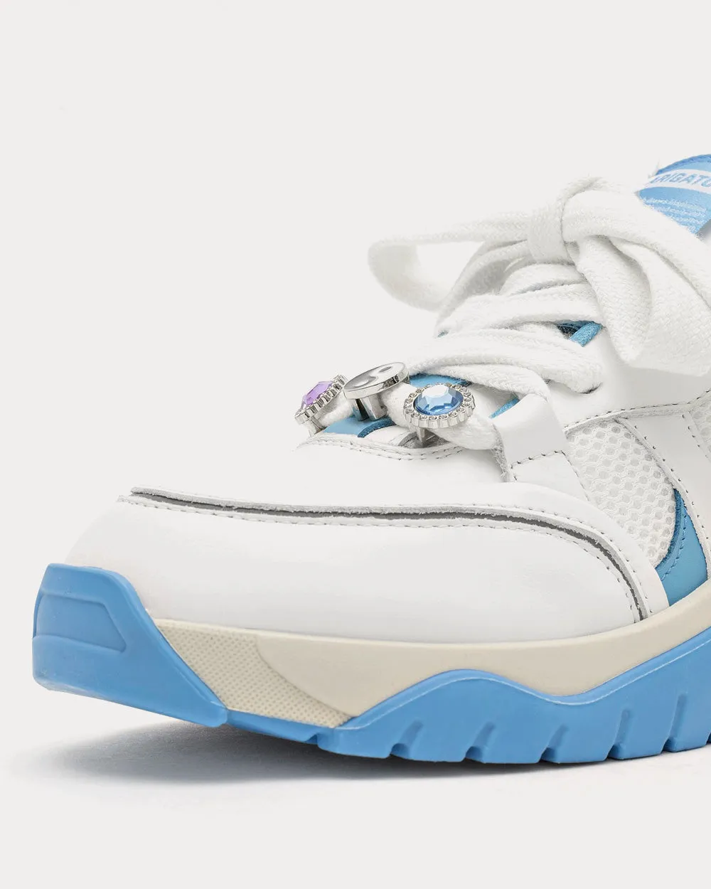 Catfish Lo White / Blue Low Top Sneakers