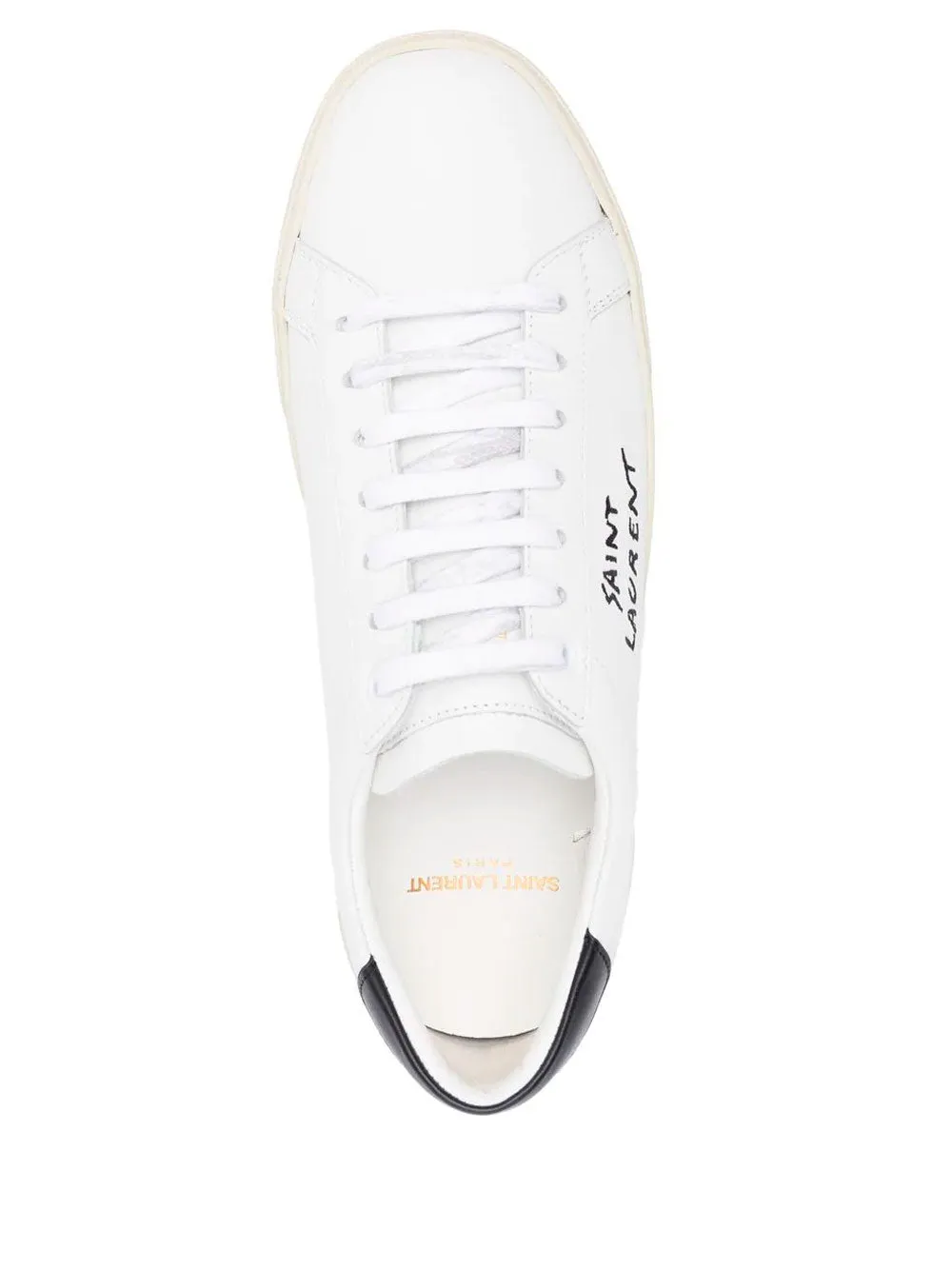 Court sneakers