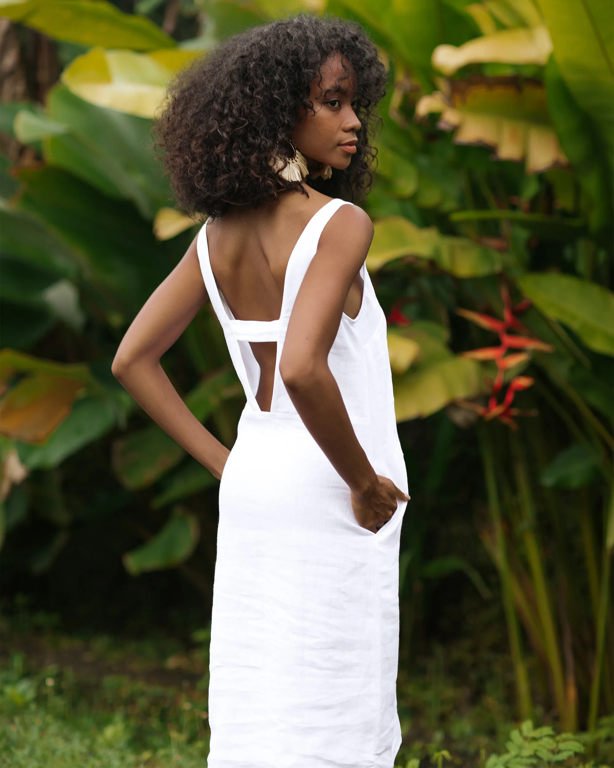 Cut-out linen dress TAHITI in White