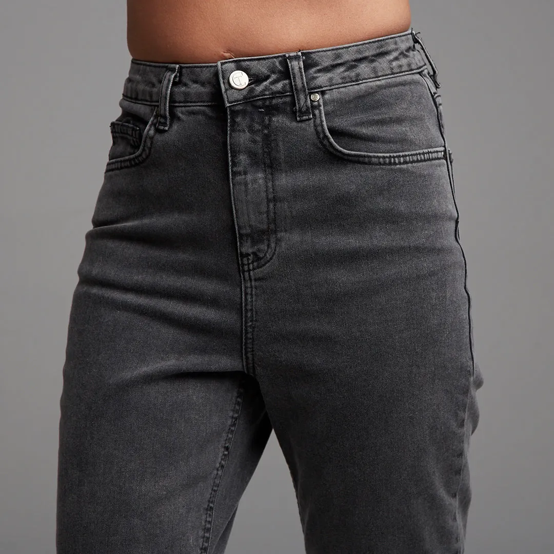 DRAKE BLACK ACID WASH MOM FIT JEANS - CT074
