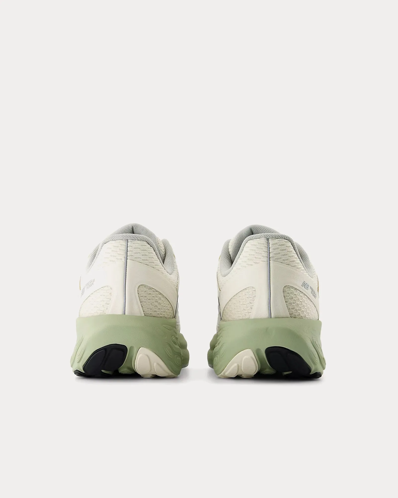 Fresh Foam Trainer Linen / Olivine Running Shoes