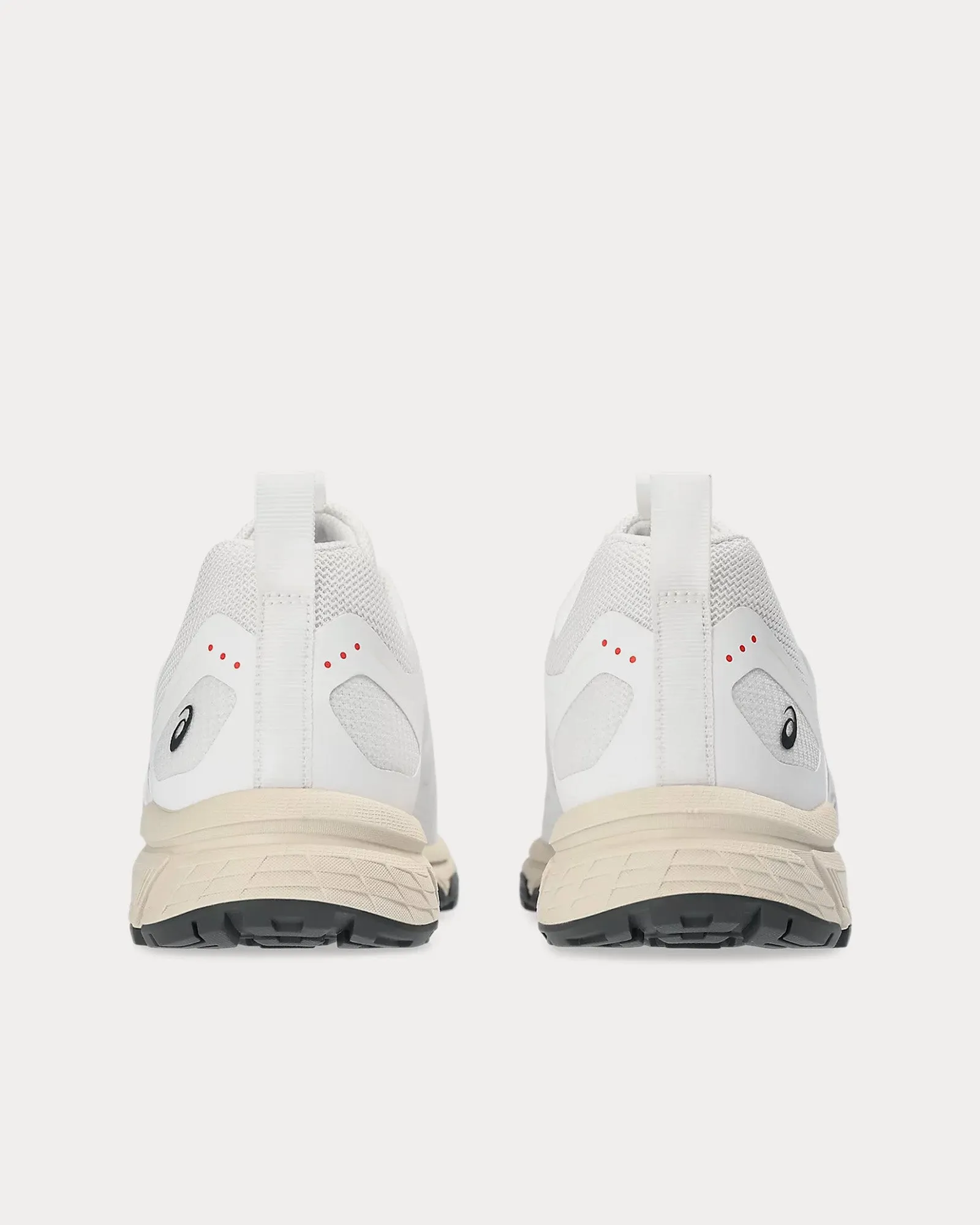 Gel-Venture 6 NS White / Pure Silver Low Top Sneakers