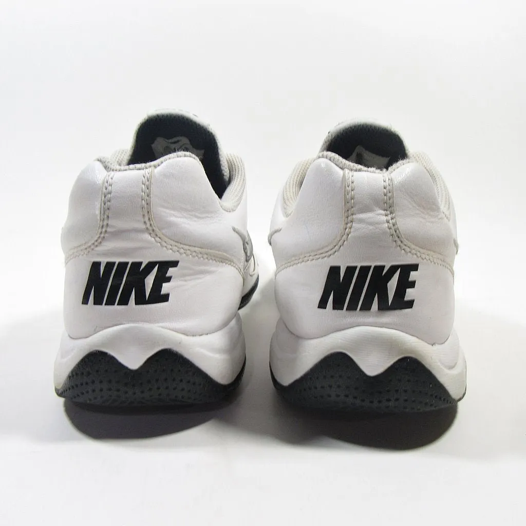 NIKE Air Affect