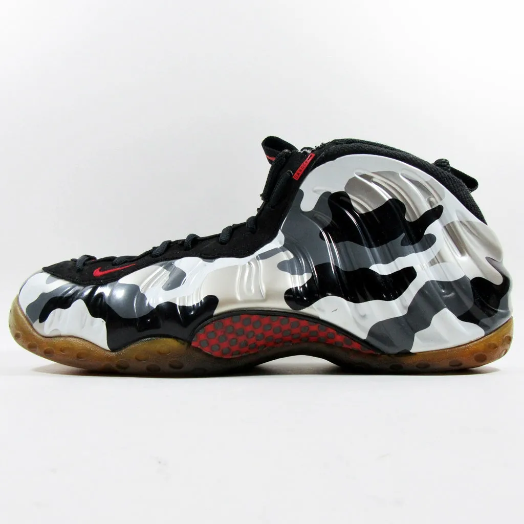 NIKE Air Foamposite One