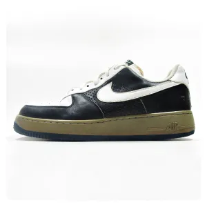 NIKE Air Force