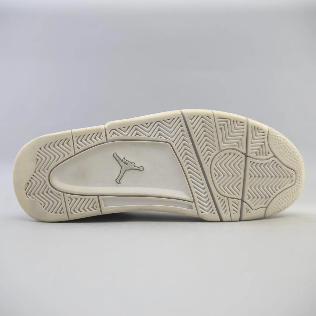 NIKE AIR JORDAN 4 RETRO