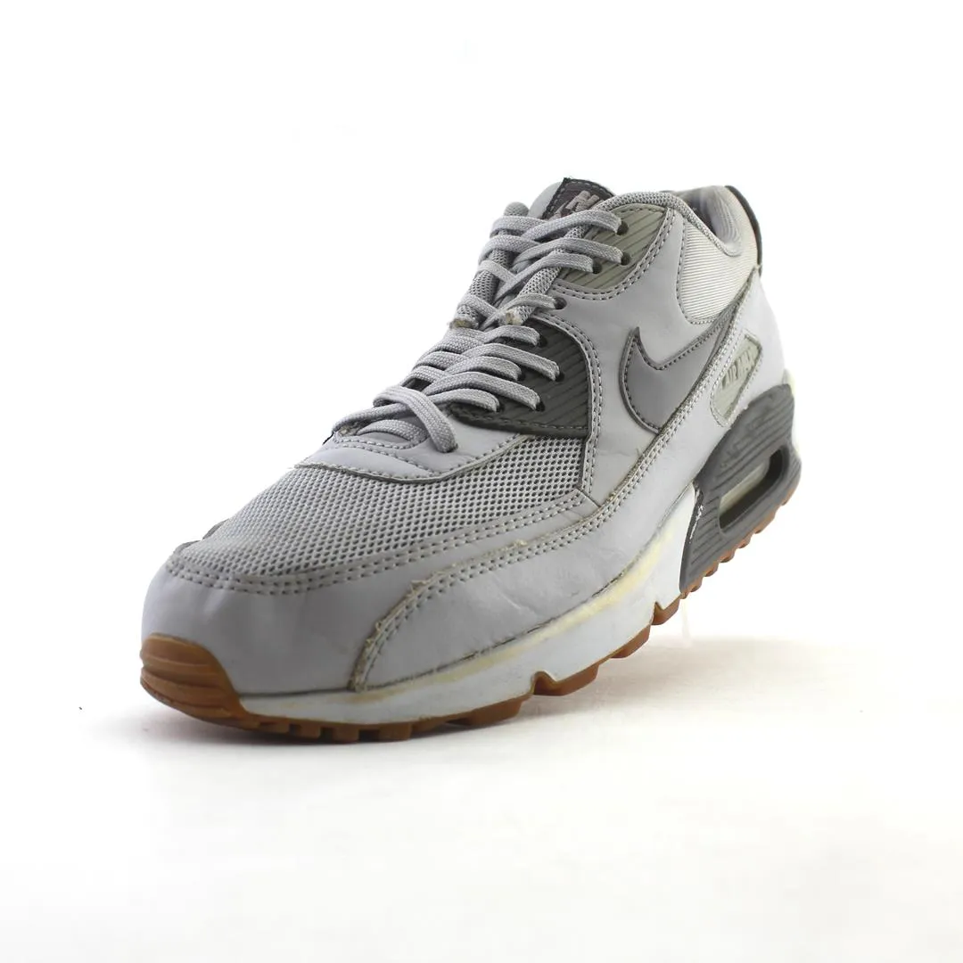 NIKE AIR MAX 90 ESSENTIAL