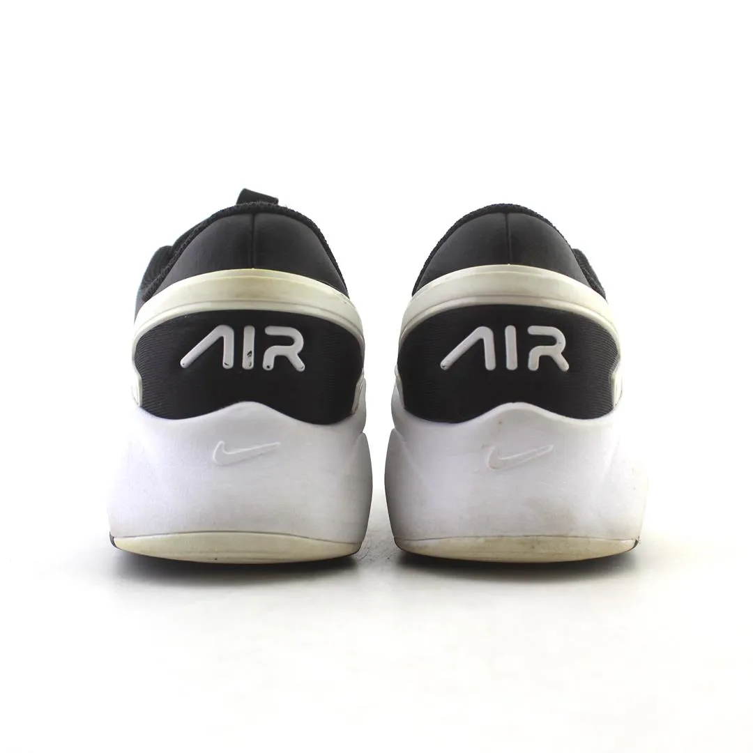 NIKE  AIR MAX BOLT
