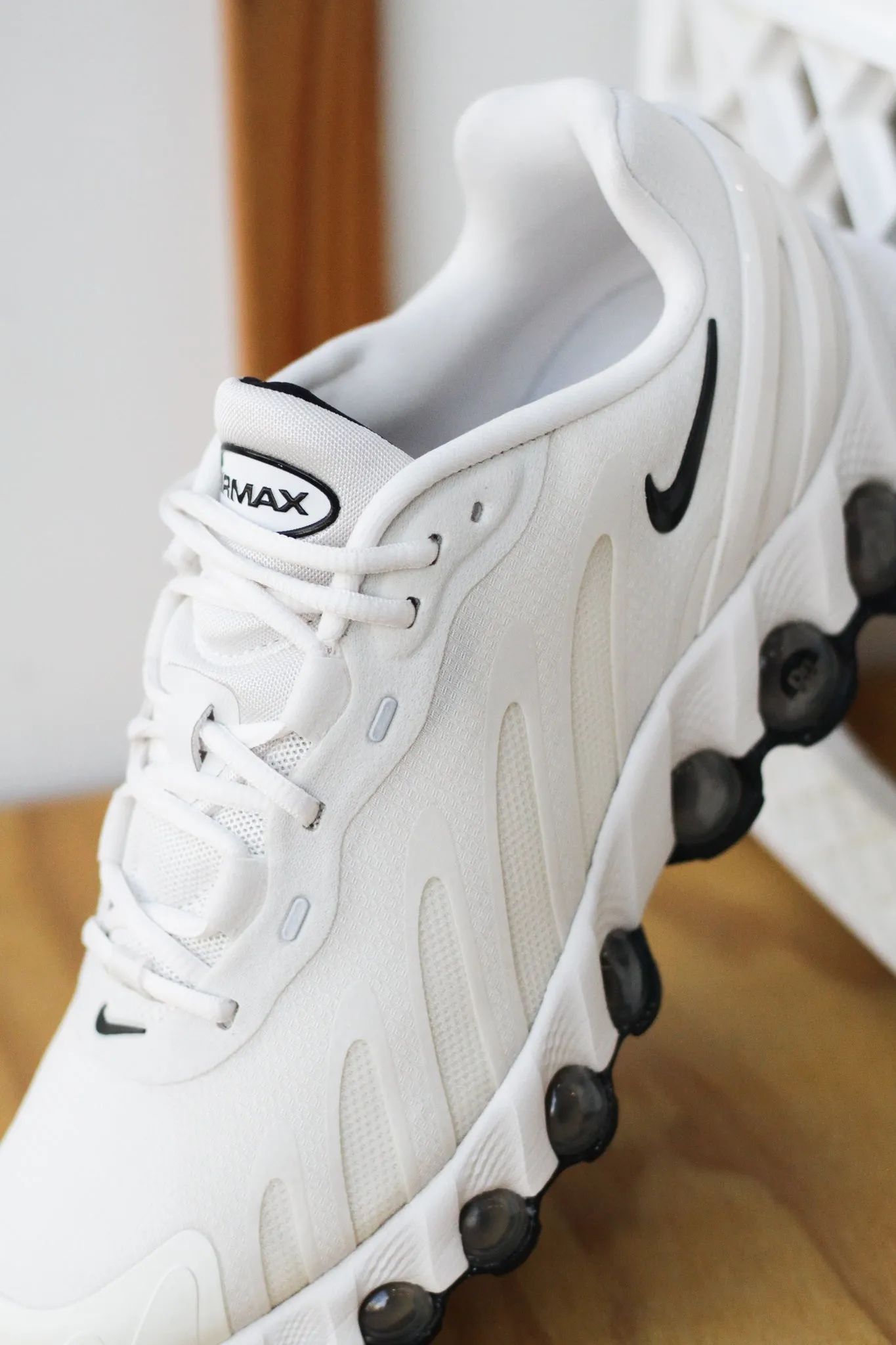NIKE AIR MAX DN8 "PHANTOM/BLACK-PHANTOM-BLACK"