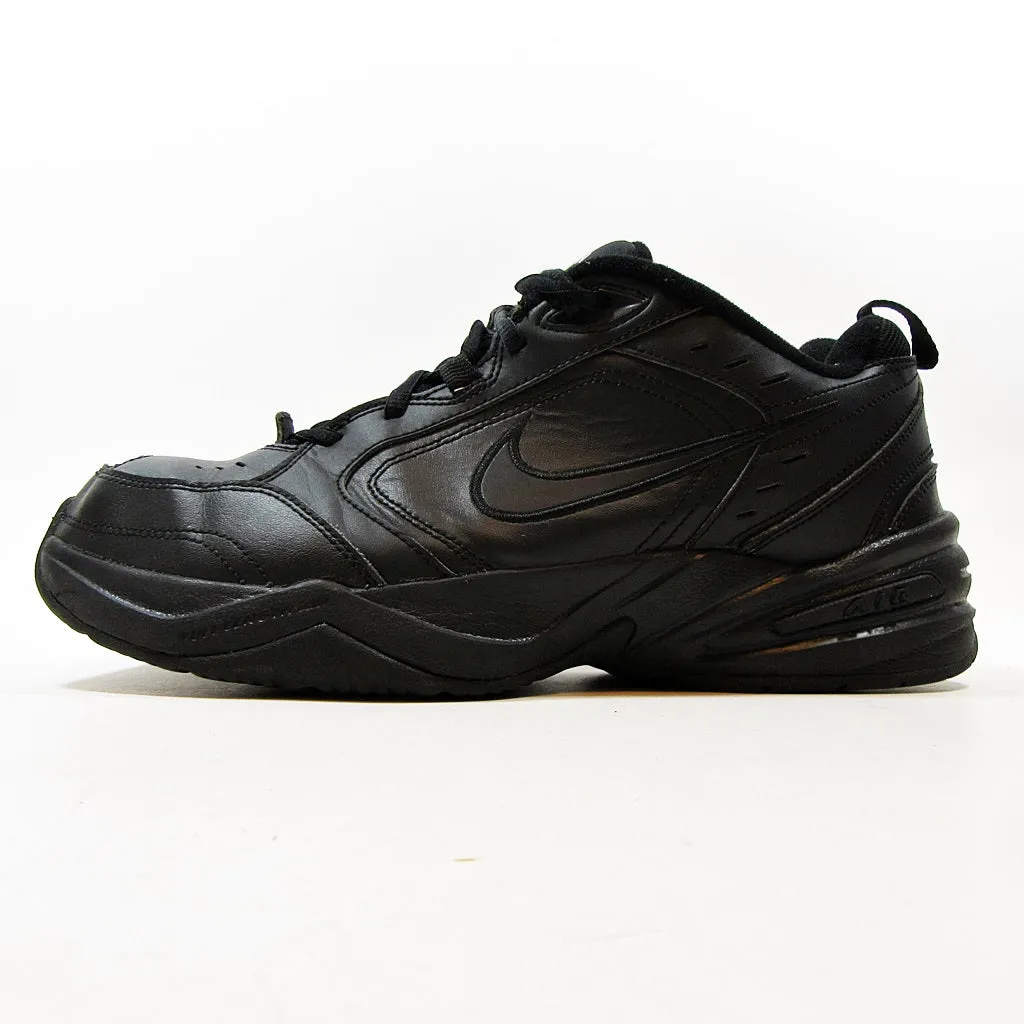 NIKE Air Monarch
