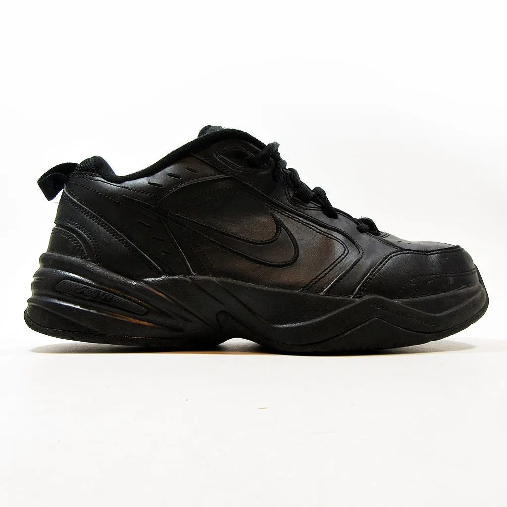 NIKE Air Monarch
