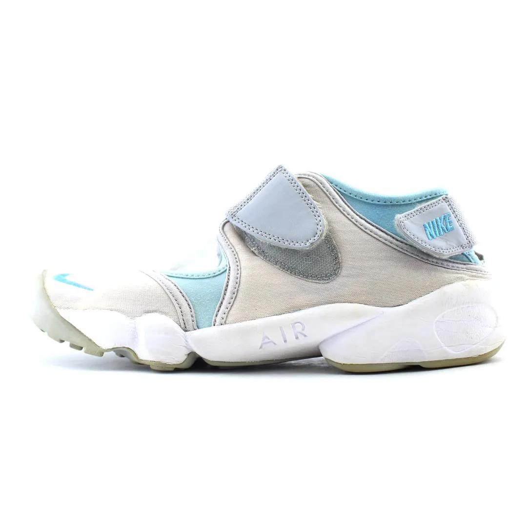 NIKE  AIR RIFT