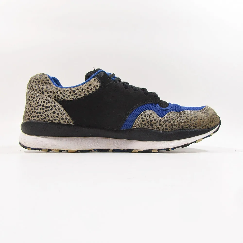 NIKE Air Safari