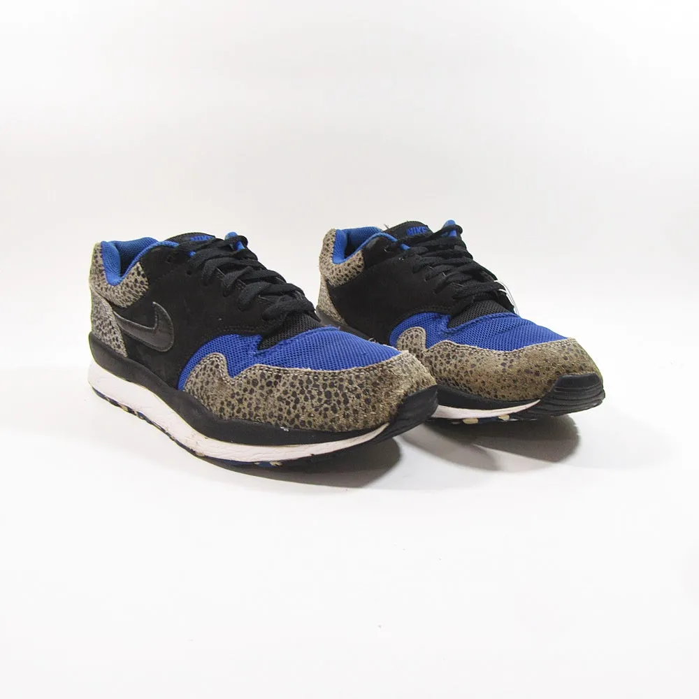 NIKE Air Safari