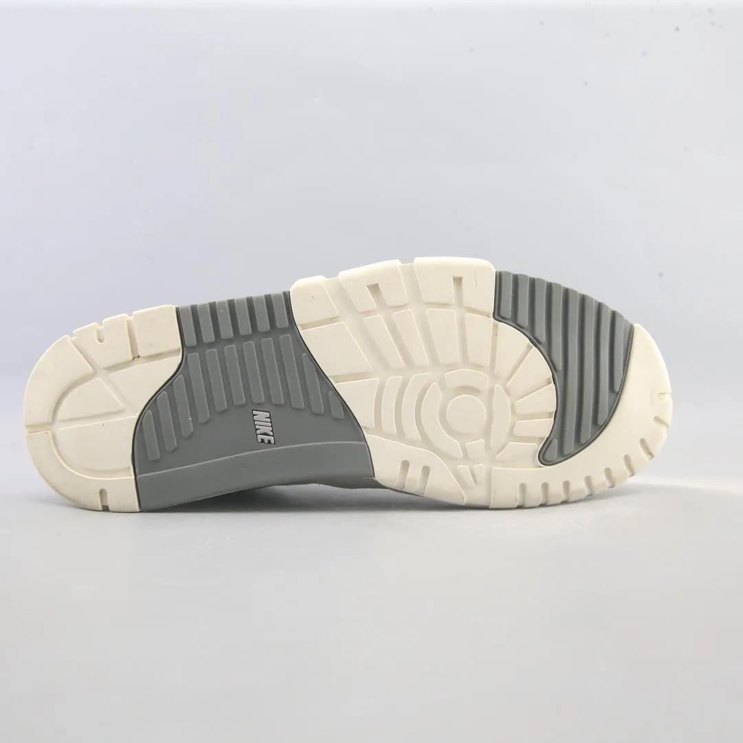 NIKE AIR TRAINER 1