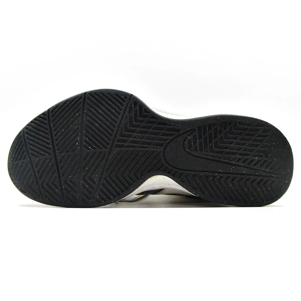 NIKE Air Visi Pro5