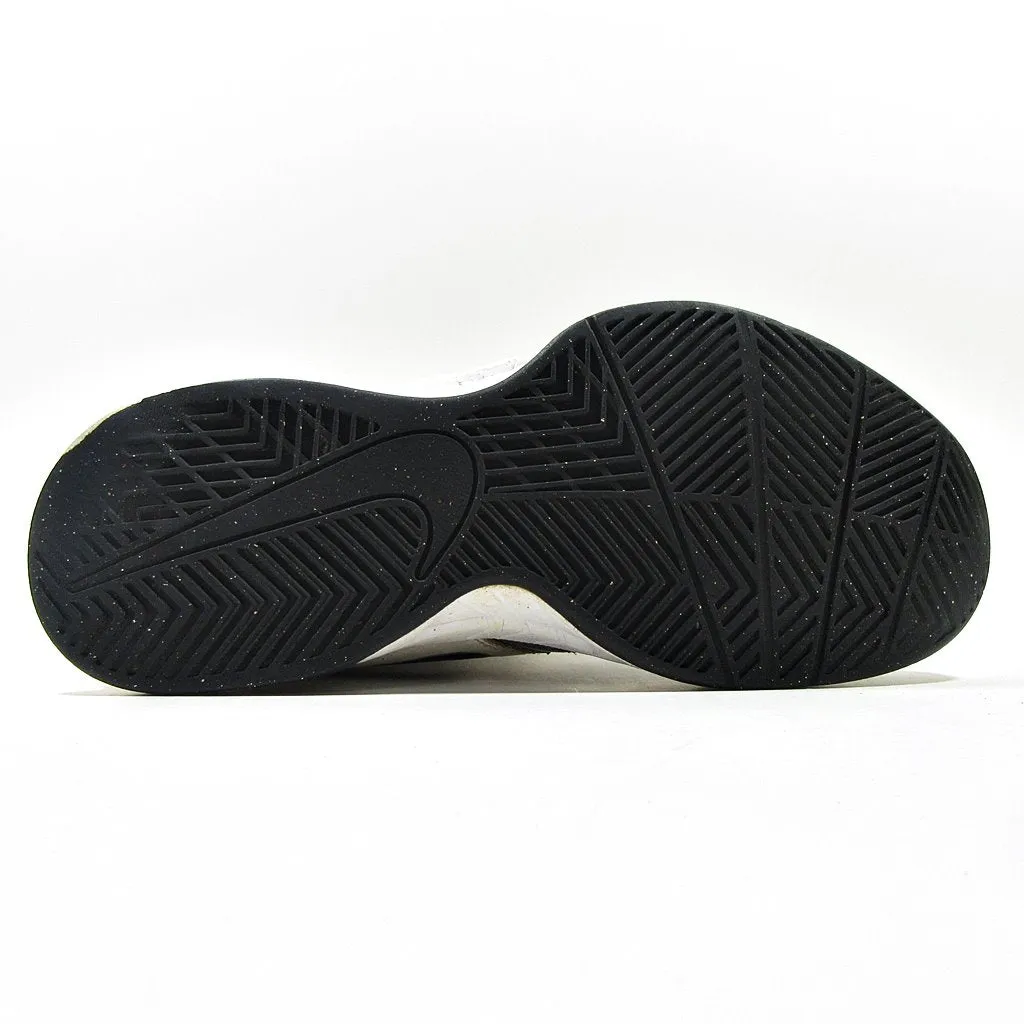 NIKE Air Visi Pro5
