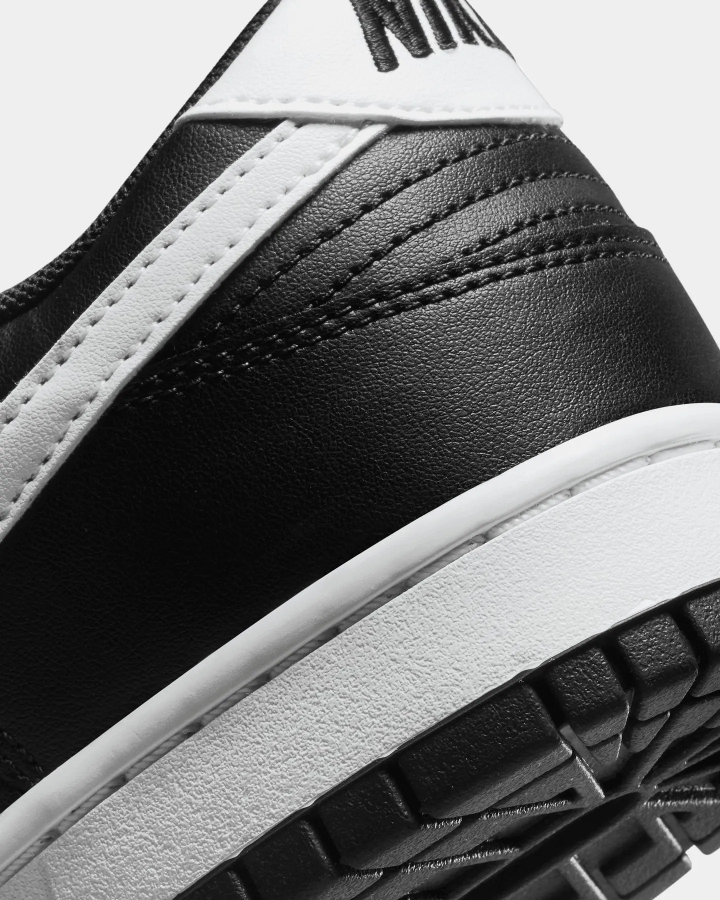 Nike Dunk Low Retro "Black Panda" Black/White
