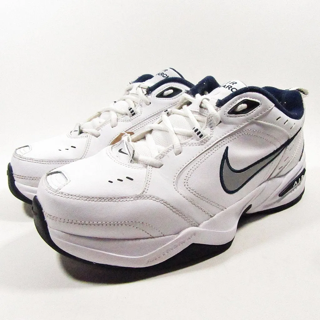 NIKE Monarch Air