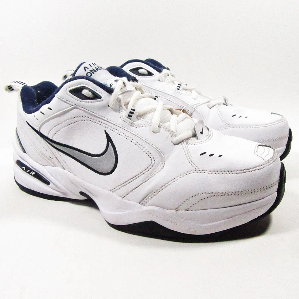 NIKE Monarch Air
