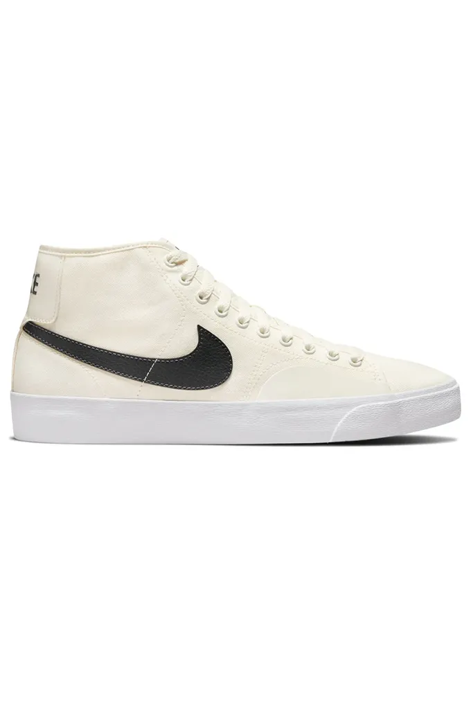 Nike SB Blazer Court Mid Skate Shoes