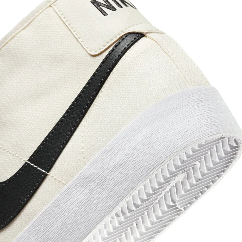 Nike SB Blazer Court Mid Skate Shoes