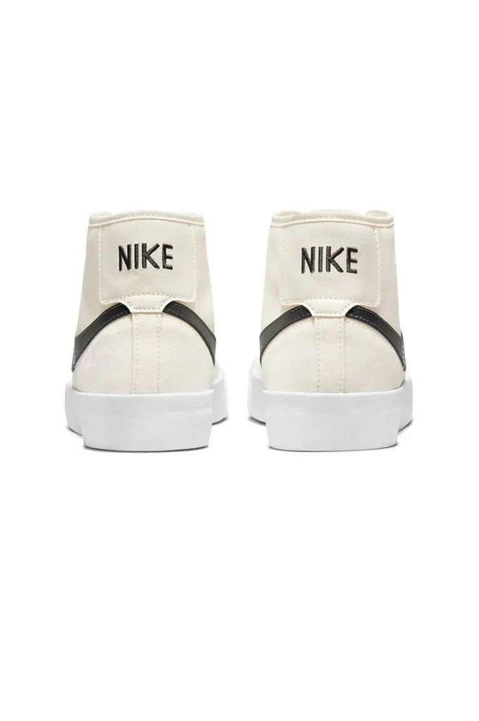 Nike SB Blazer Court Mid Skate Shoes