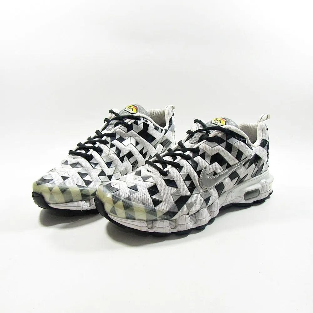 NIKE Tuned Air