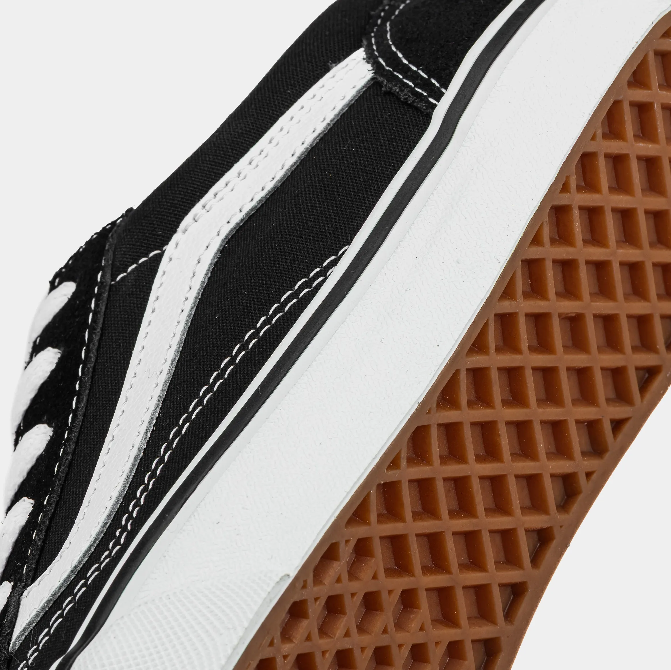 Old Skool Grade School Lifestyle Shoes (Black/White)