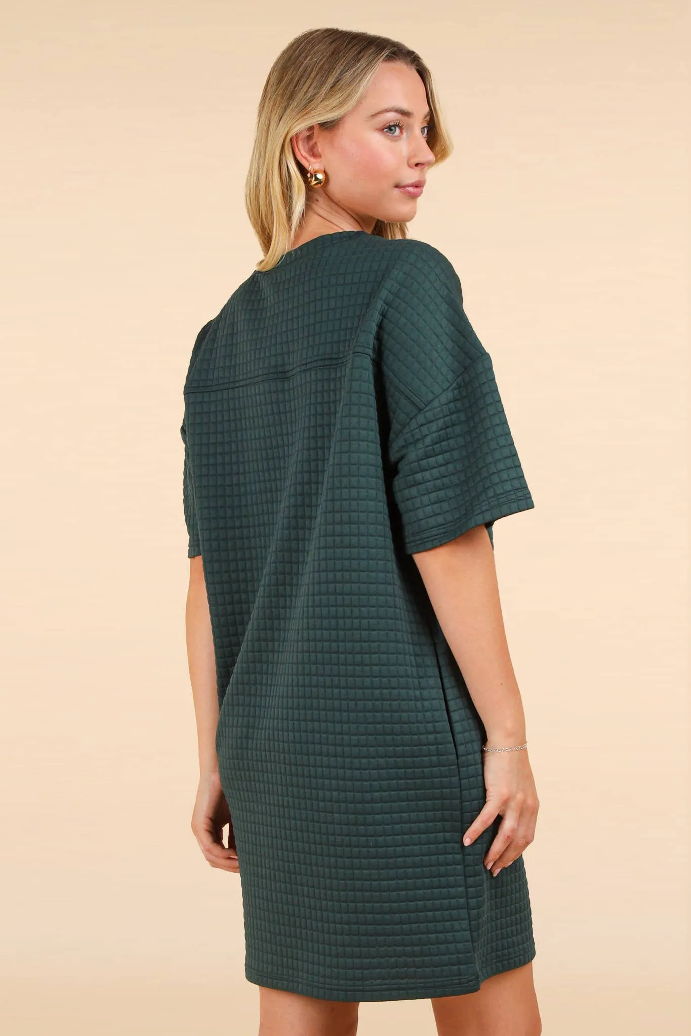 Oversized Quilted Basic Shift Mini Dress In Forest Or Wine