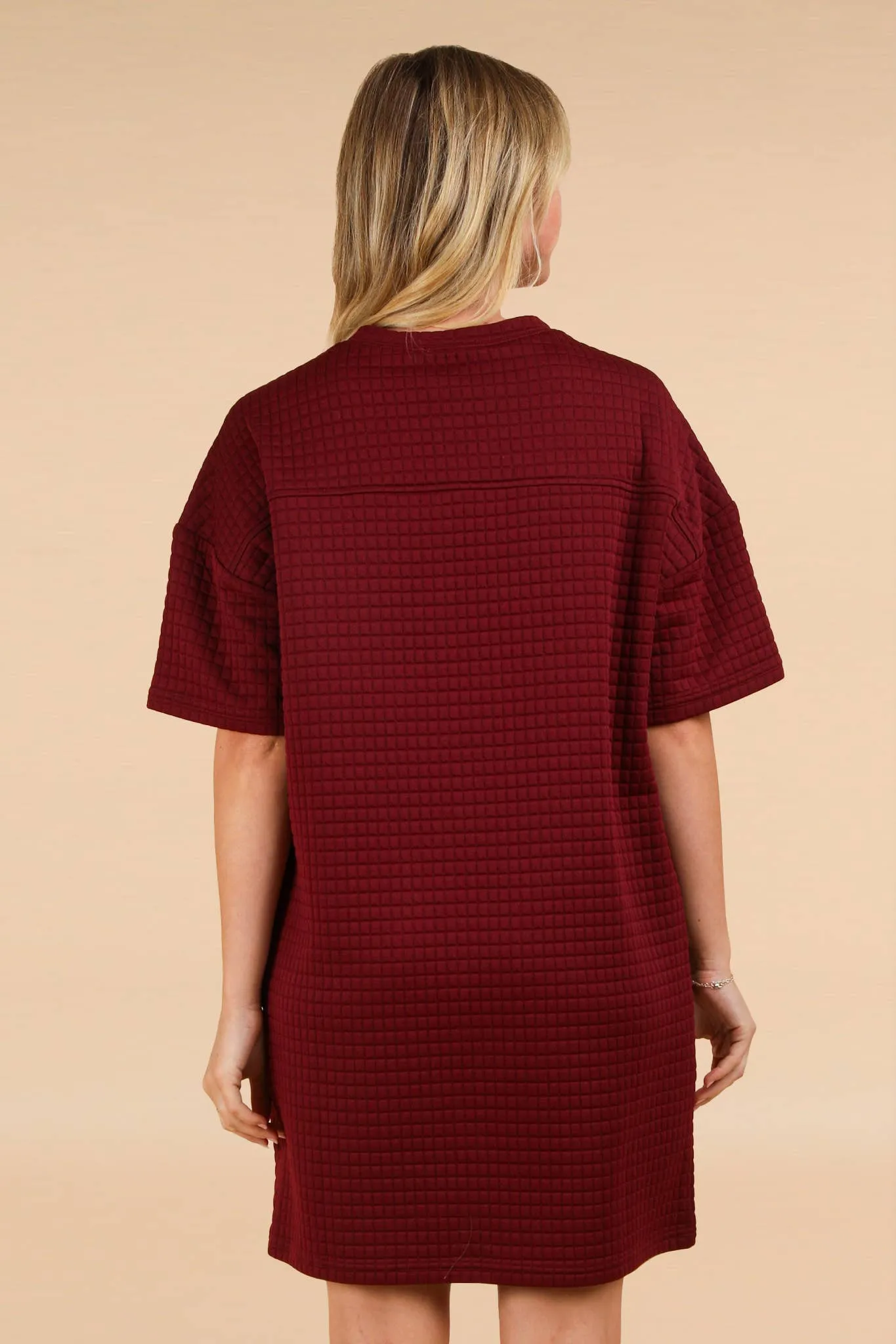 Oversized Quilted Basic Shift Mini Dress In Forest Or Wine