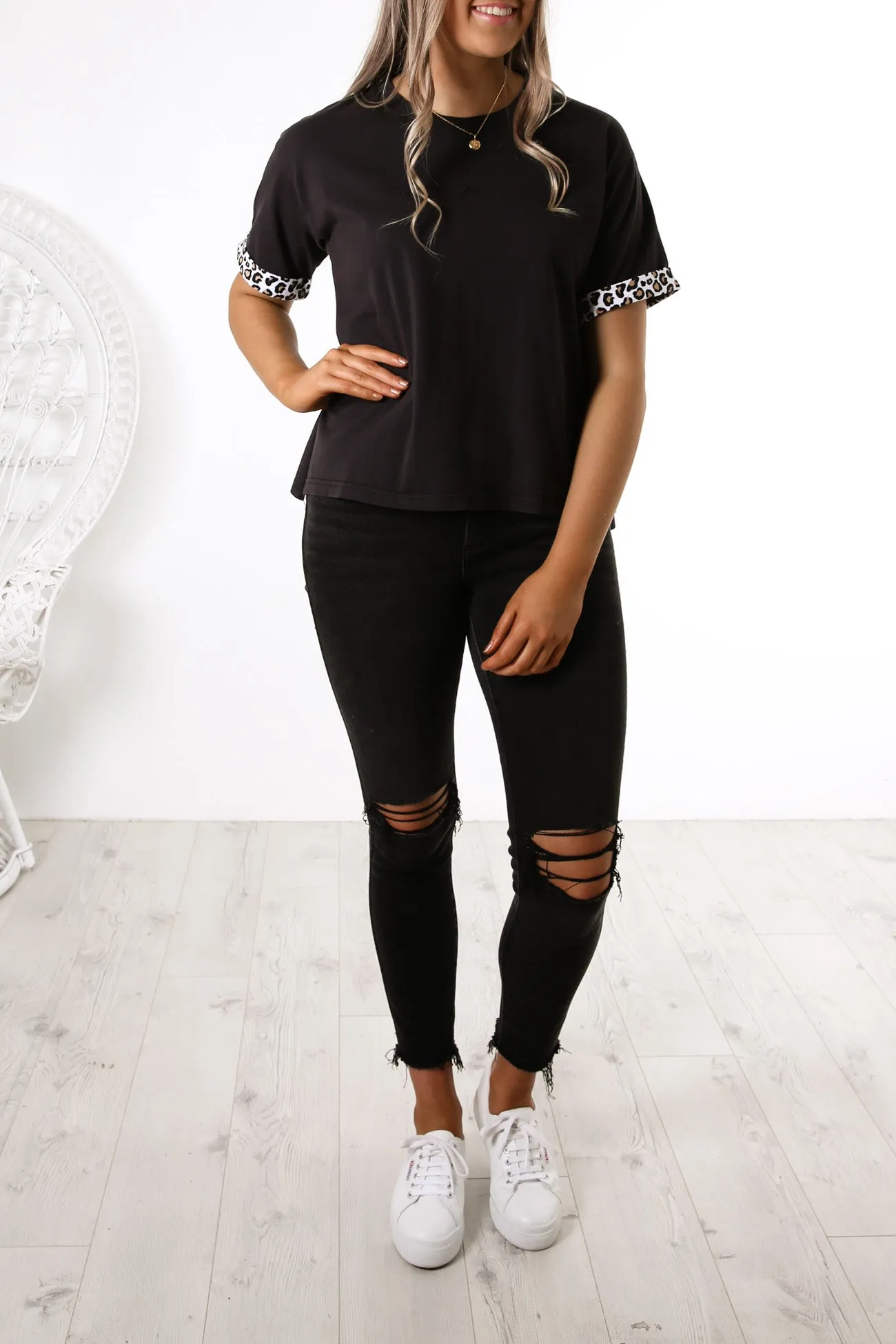 Radiate Tee Washed Black Leopard