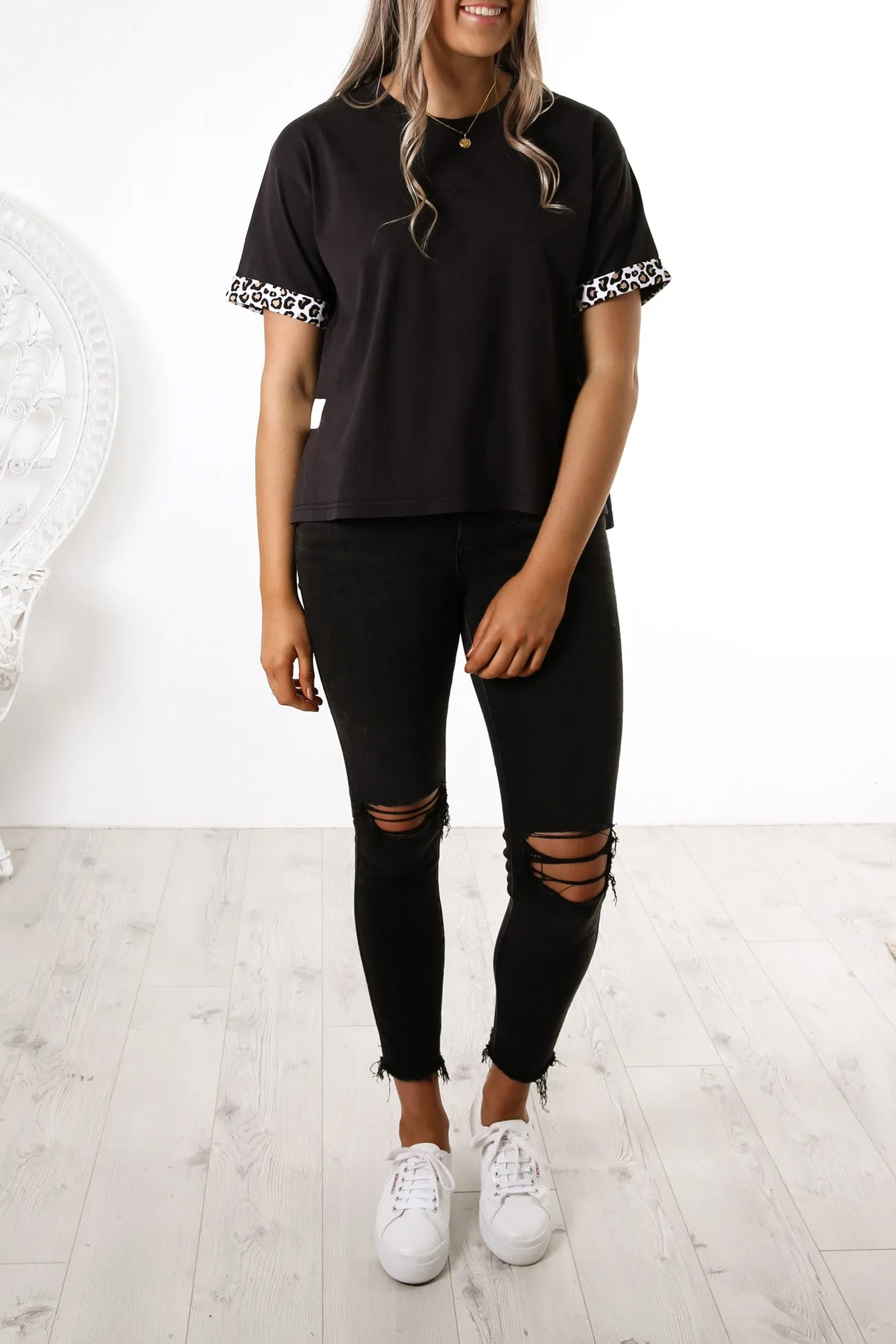 Radiate Tee Washed Black Leopard