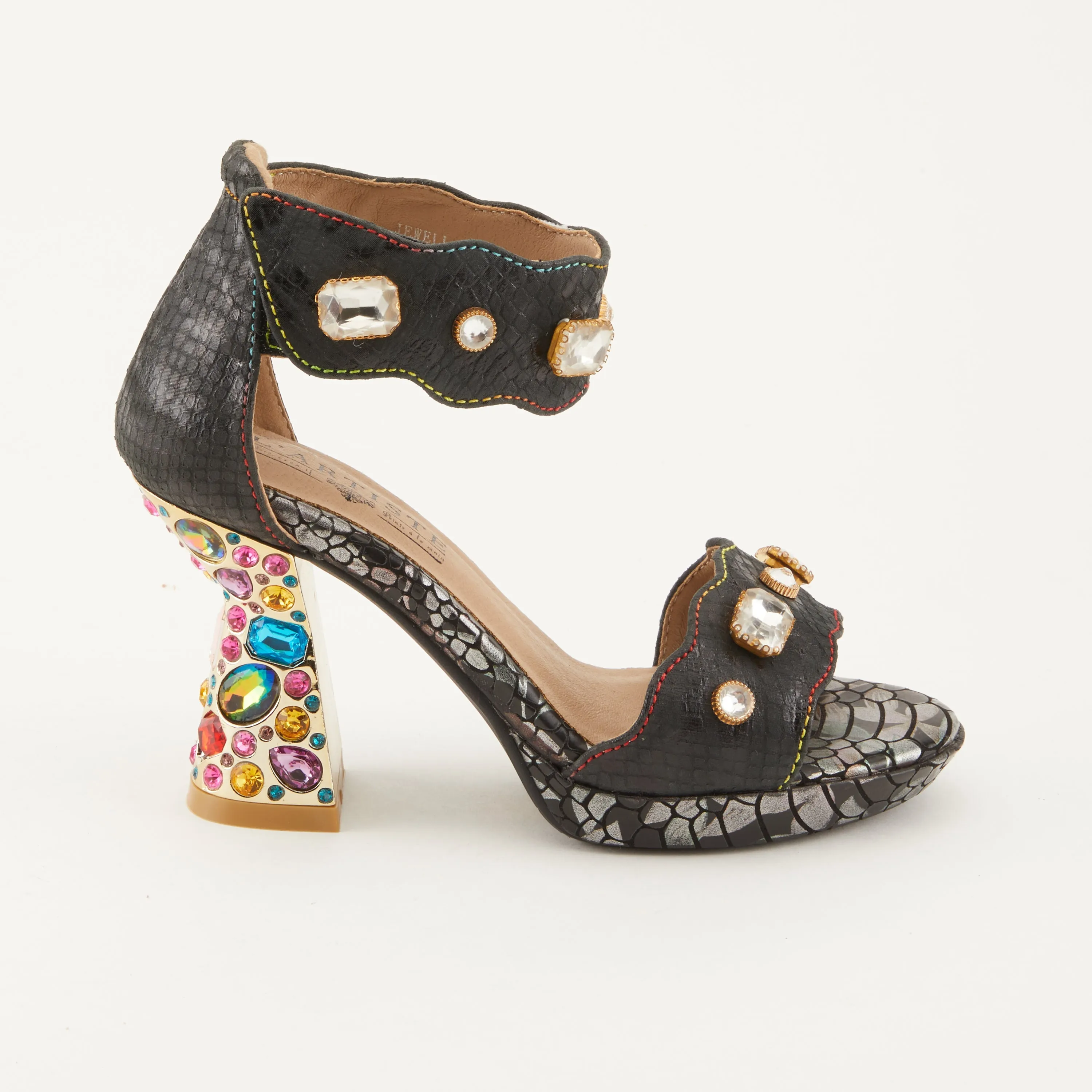 Spring Step Shoes  L'Artiste Jewell Closed Back Sandals Women's Leather