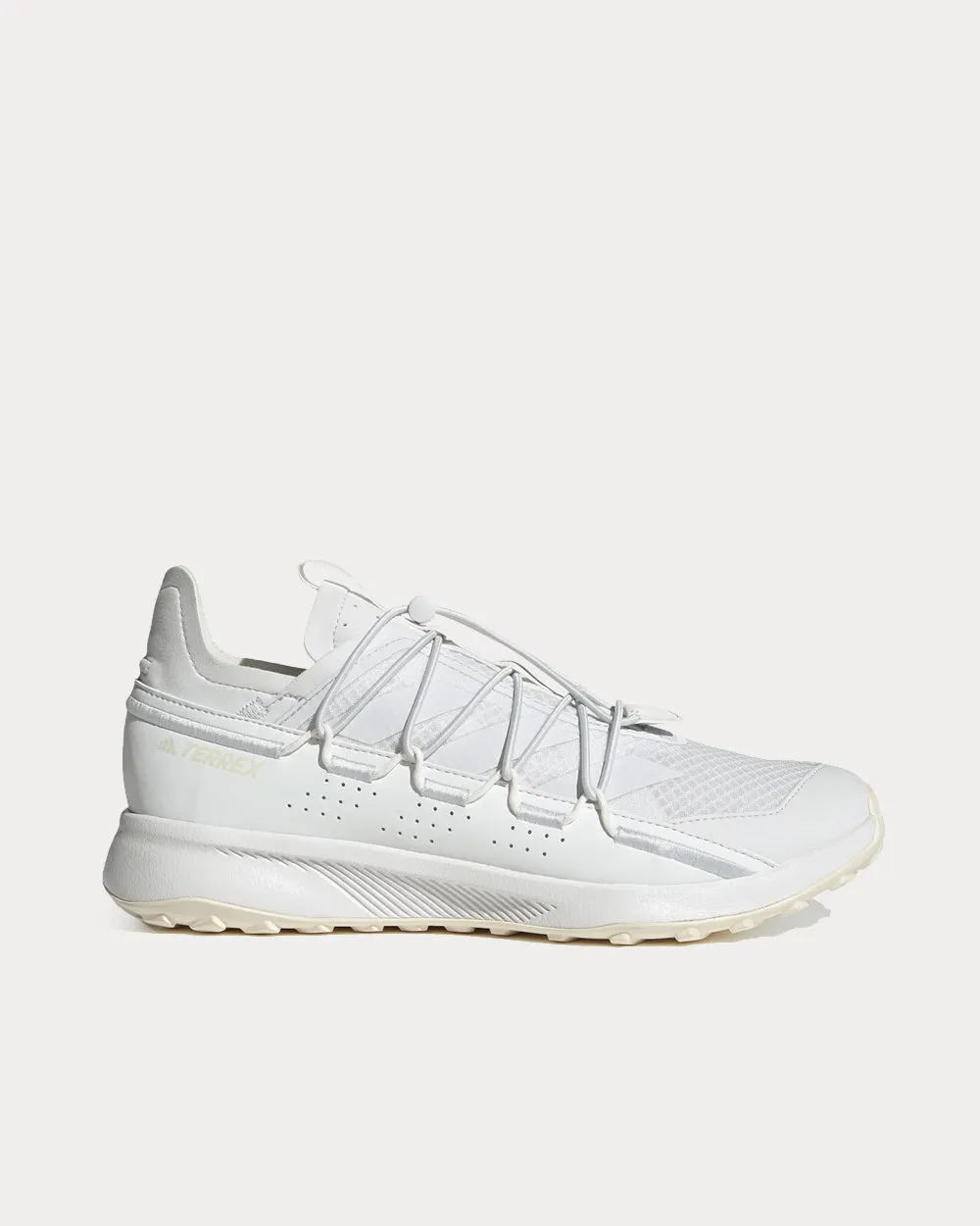 Terrex Voyager 21 Crystal White / Chalk White Low Top Sneakers