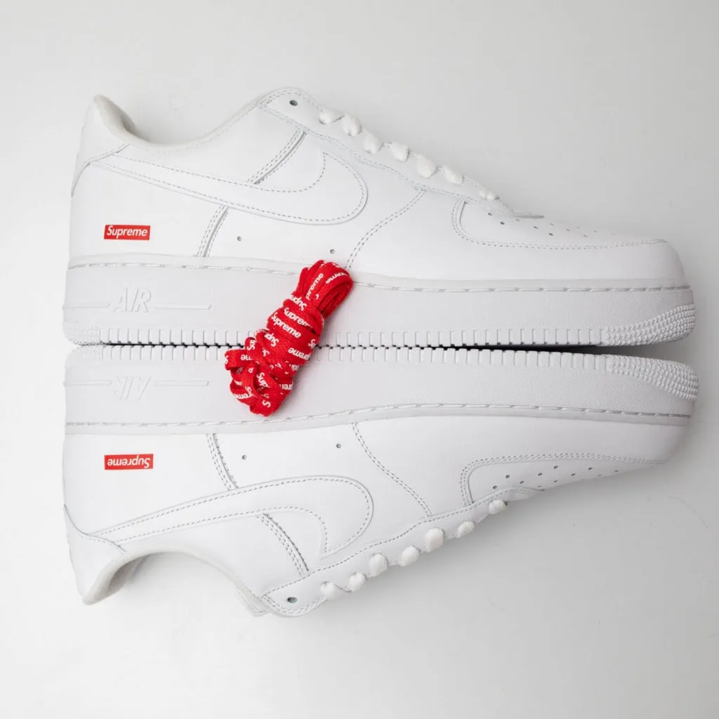 Tênis Nike - Air Force One x Supreme / Branco