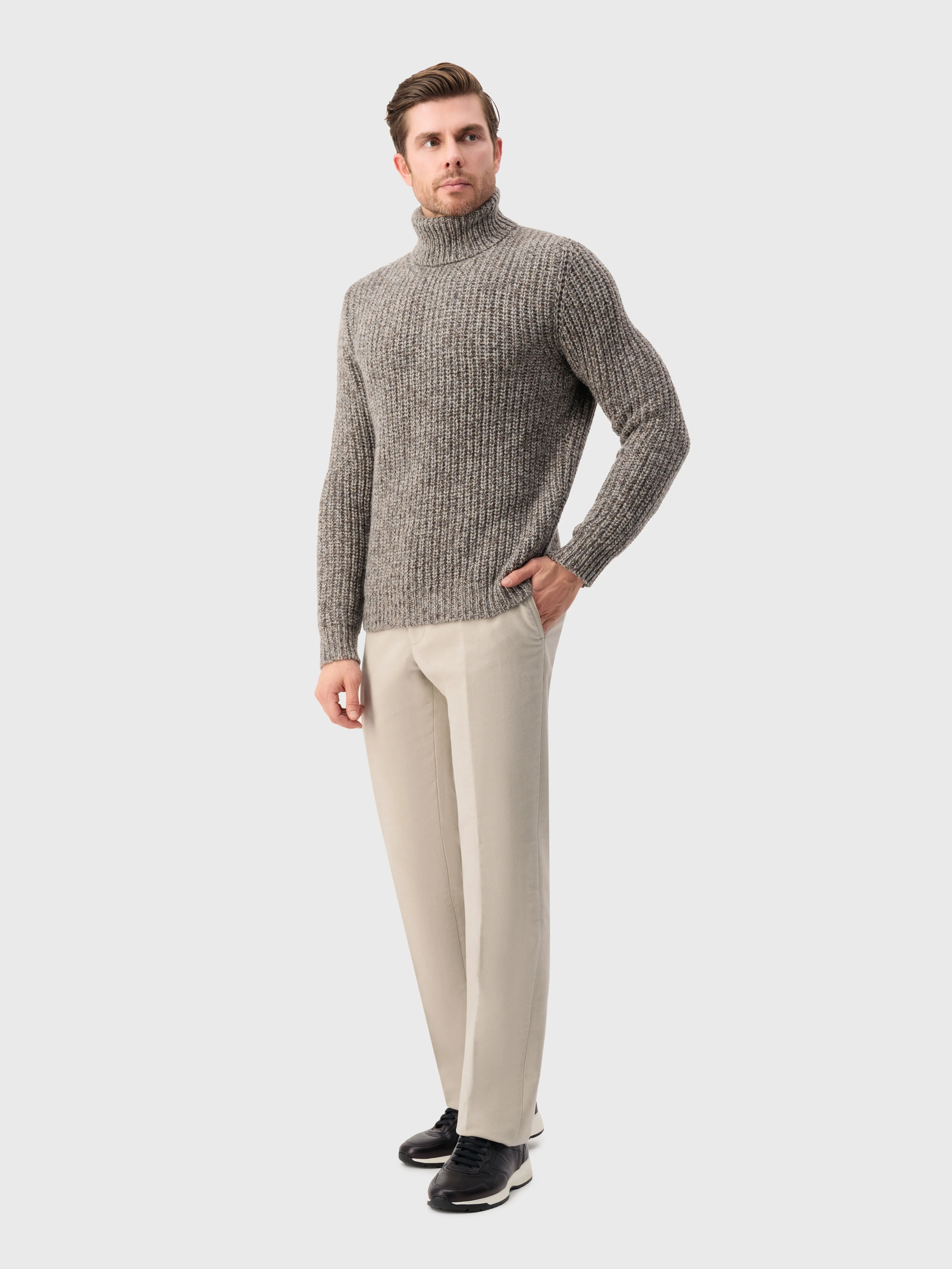 Turtleneck Knit Sweater in Cashmere Stone
