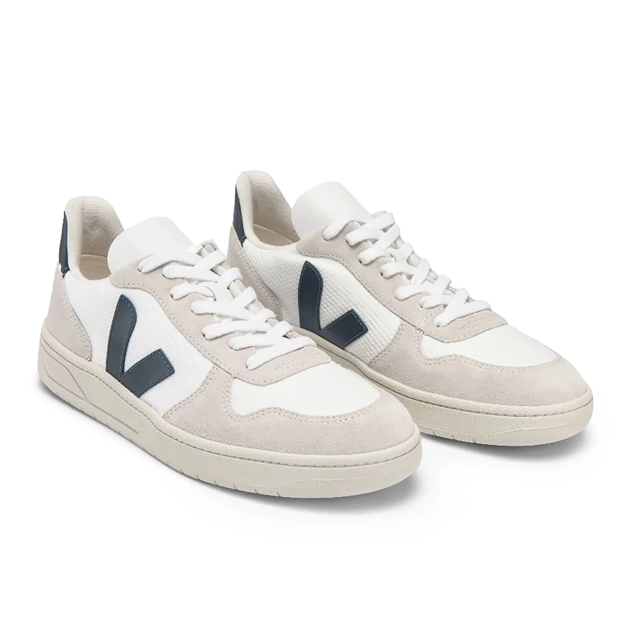 V-10 B-Mesh Trainer - White / Nautico