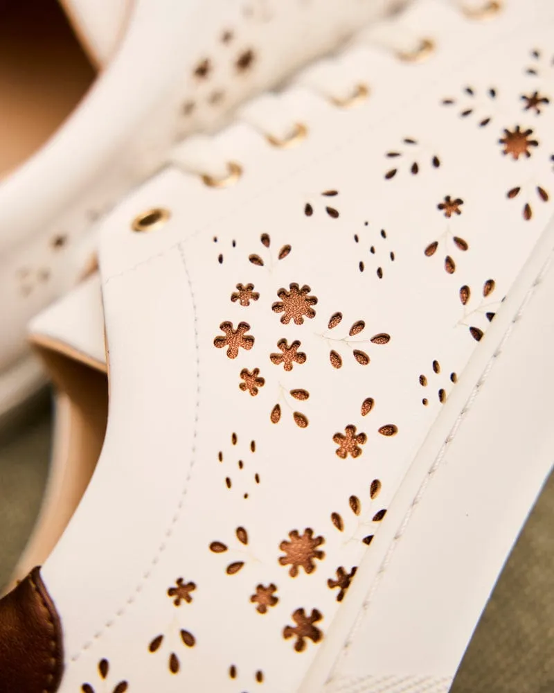 Virevolte Recycled Grain Leather Vegan Sneakers | Bronze Flowers
