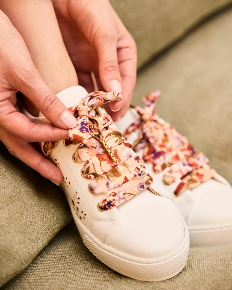 Virevolte Recycled Grain Leather Vegan Sneakers | Bronze Flowers