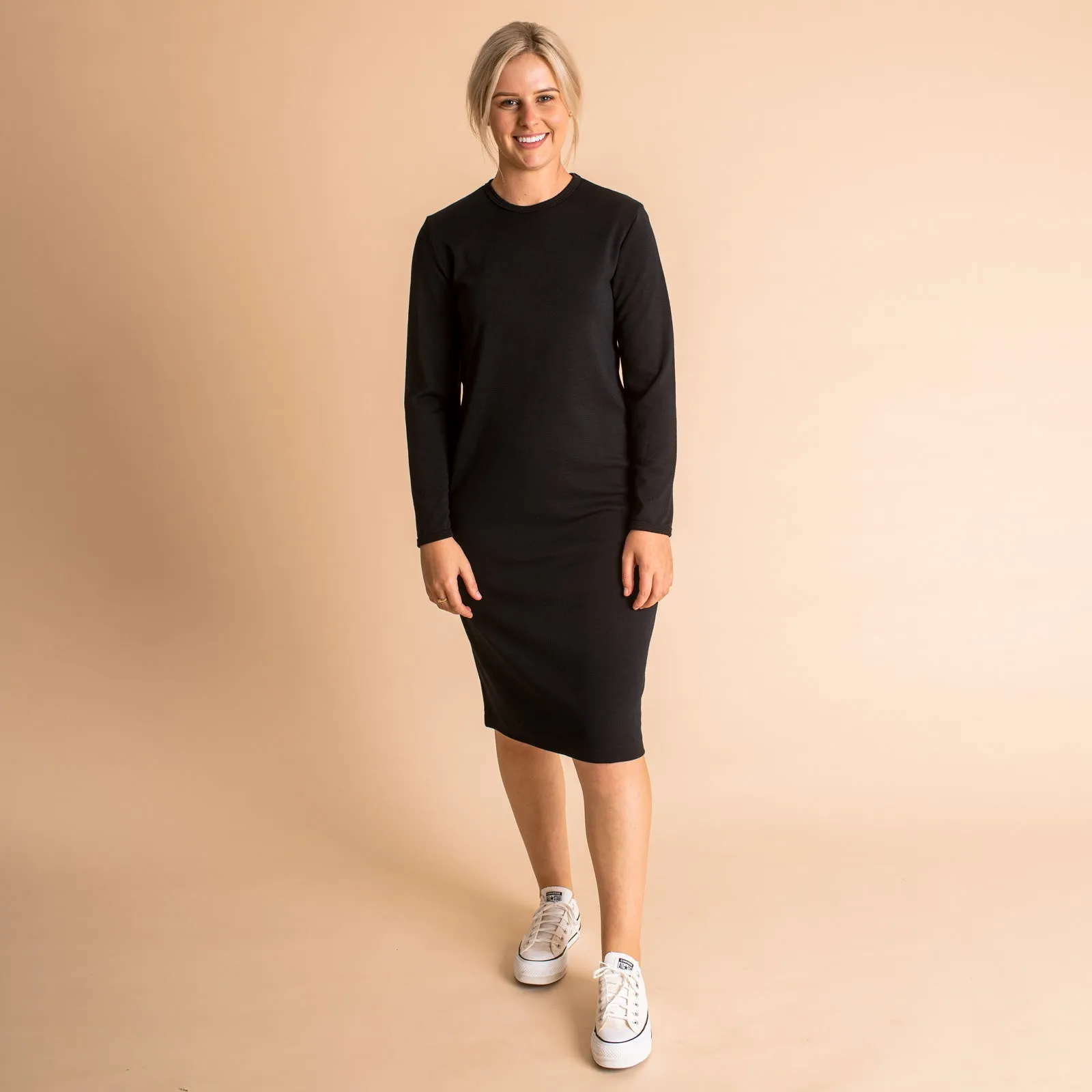 Womens Relaxed Fit Crew Neck Dress AW23