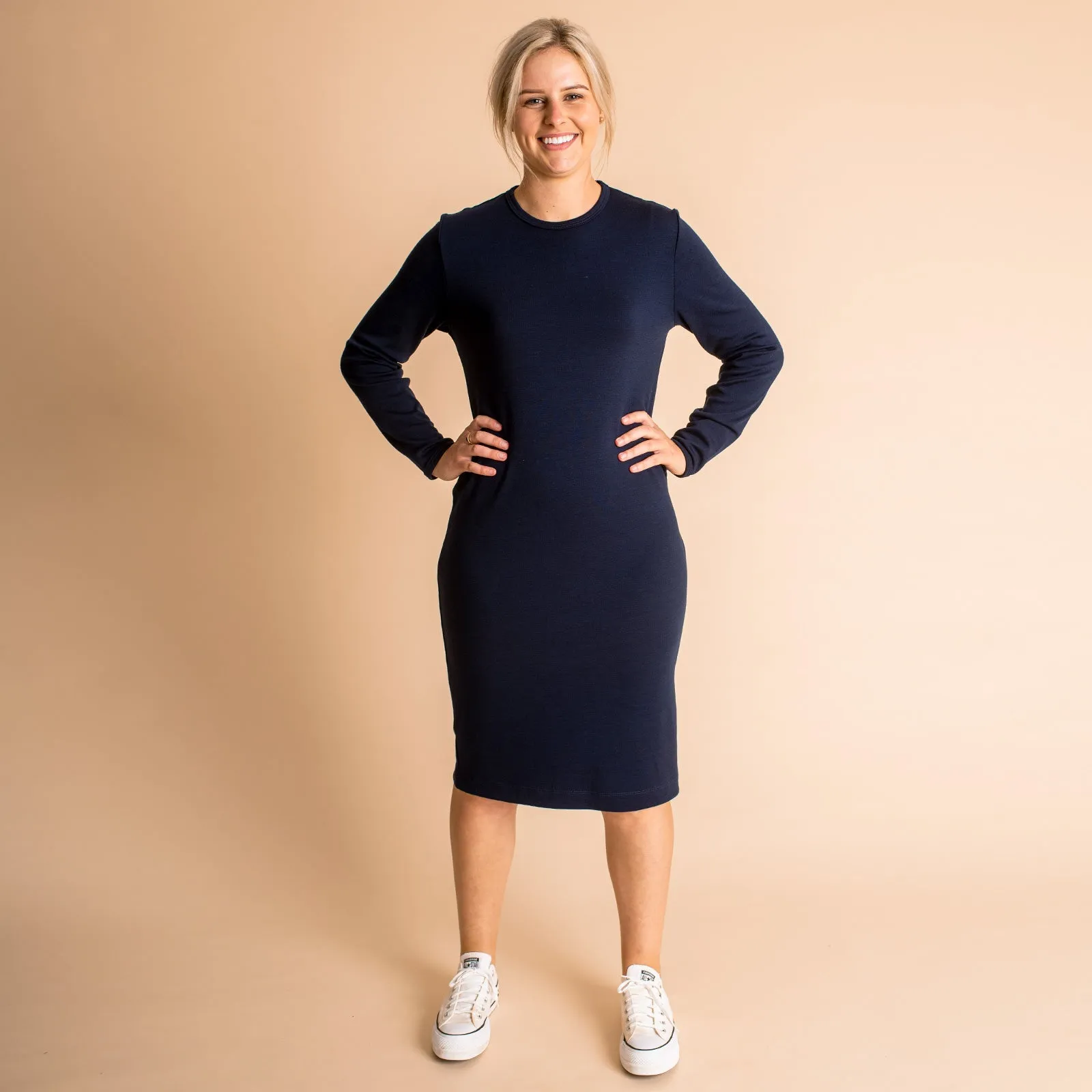 Womens Relaxed Fit Crew Neck Dress AW23