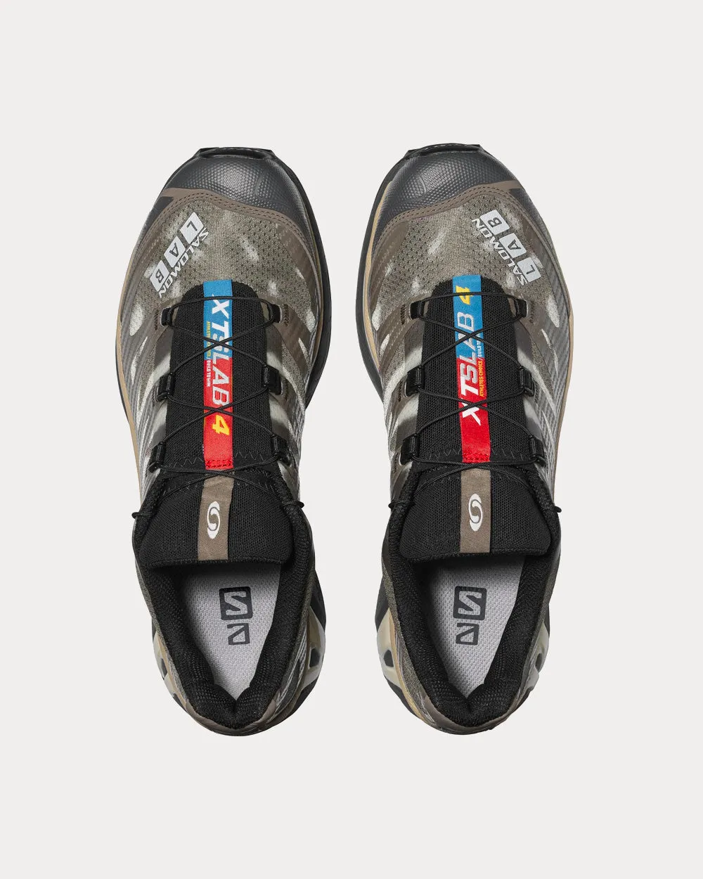 XT-4 Advanced Bungee Cord / Magnet / Rainy Day Low Top Sneakers
