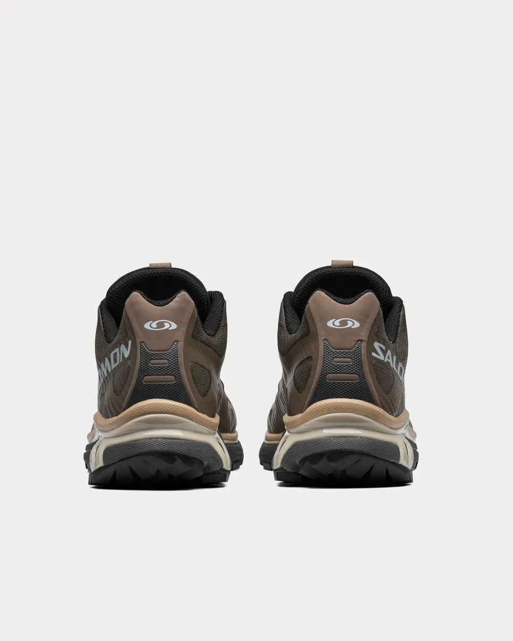 XT-4 Advanced Bungee Cord / Magnet / Rainy Day Low Top Sneakers