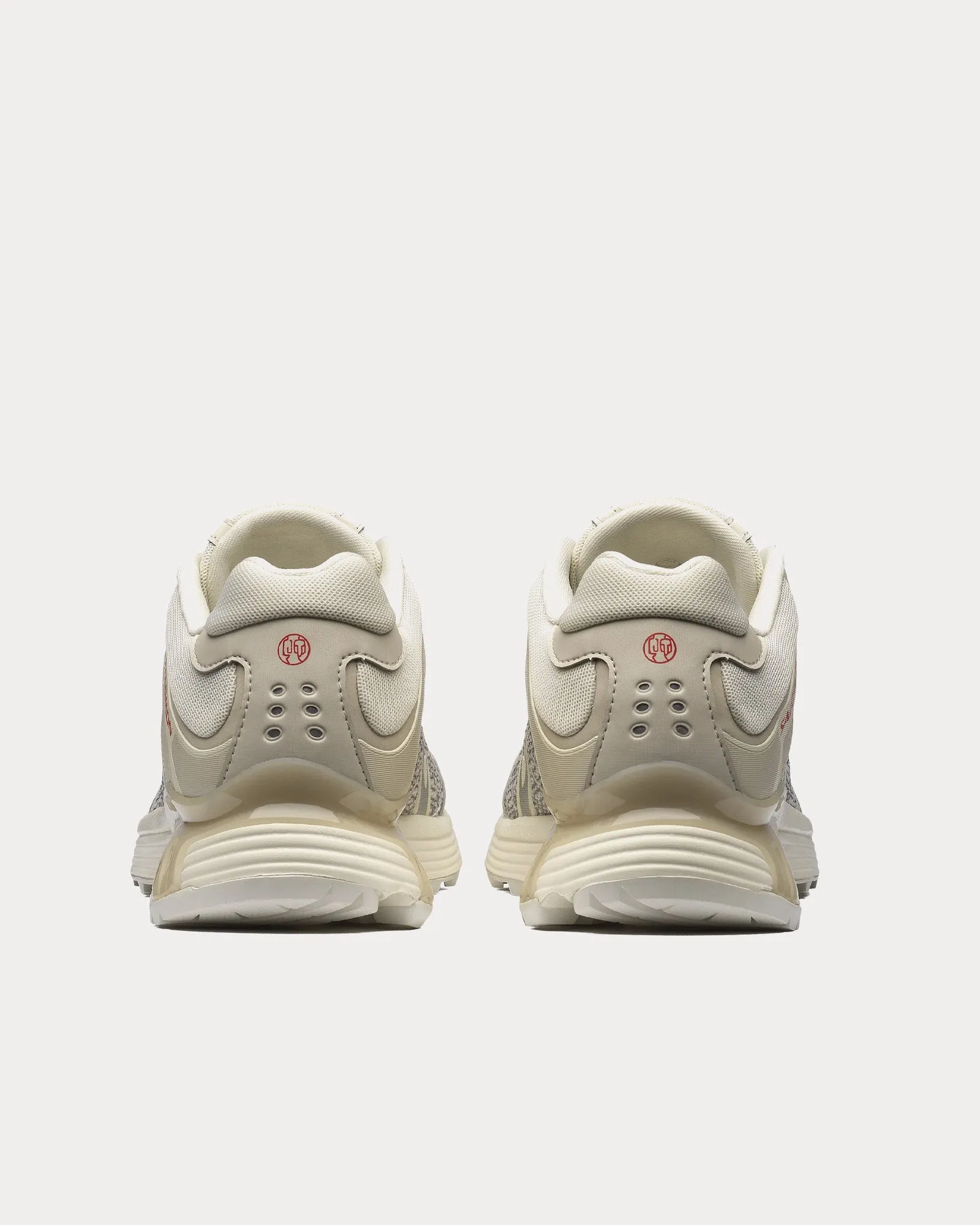 XT-Whisper Panhui Vanilla Ice / Rainy Day / Fiery Red Low Top Sneakers